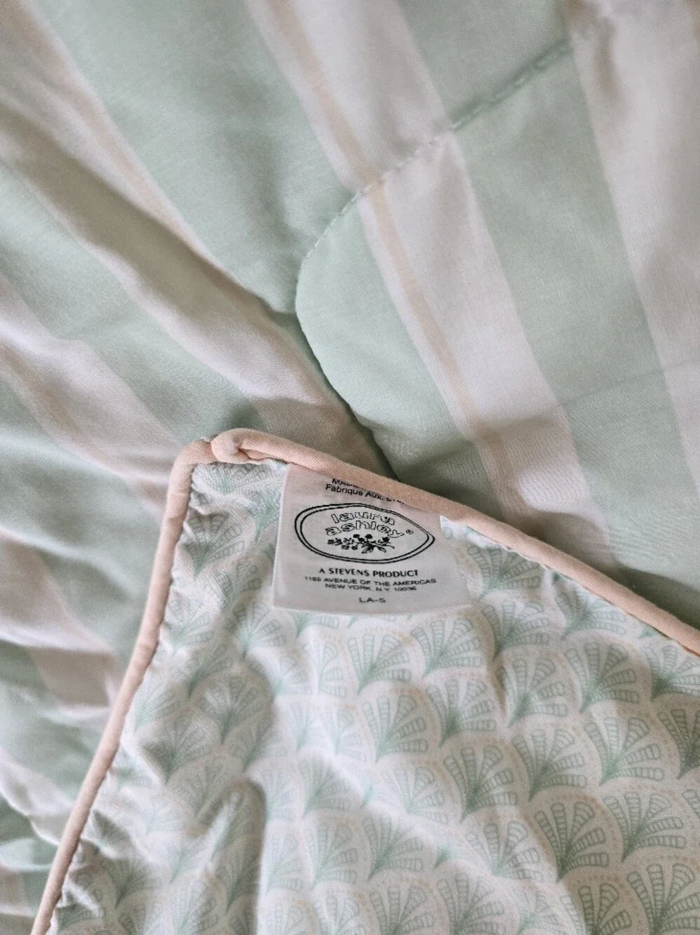Vintage Laura Ashley 80s Palmetto Comforter Country Cottagecore Full / Double